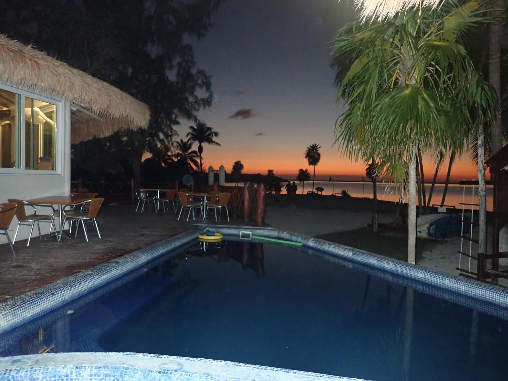 Ikarus Costa Mujeres Eco Lodge Sunset View كانكون المظهر الخارجي الصورة