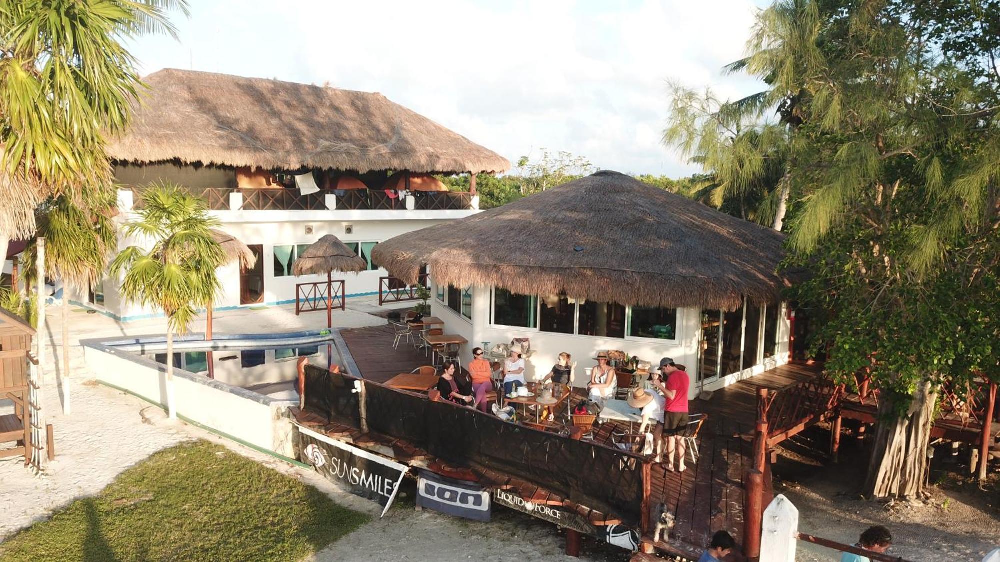Ikarus Costa Mujeres Eco Lodge Sunset View كانكون المظهر الخارجي الصورة